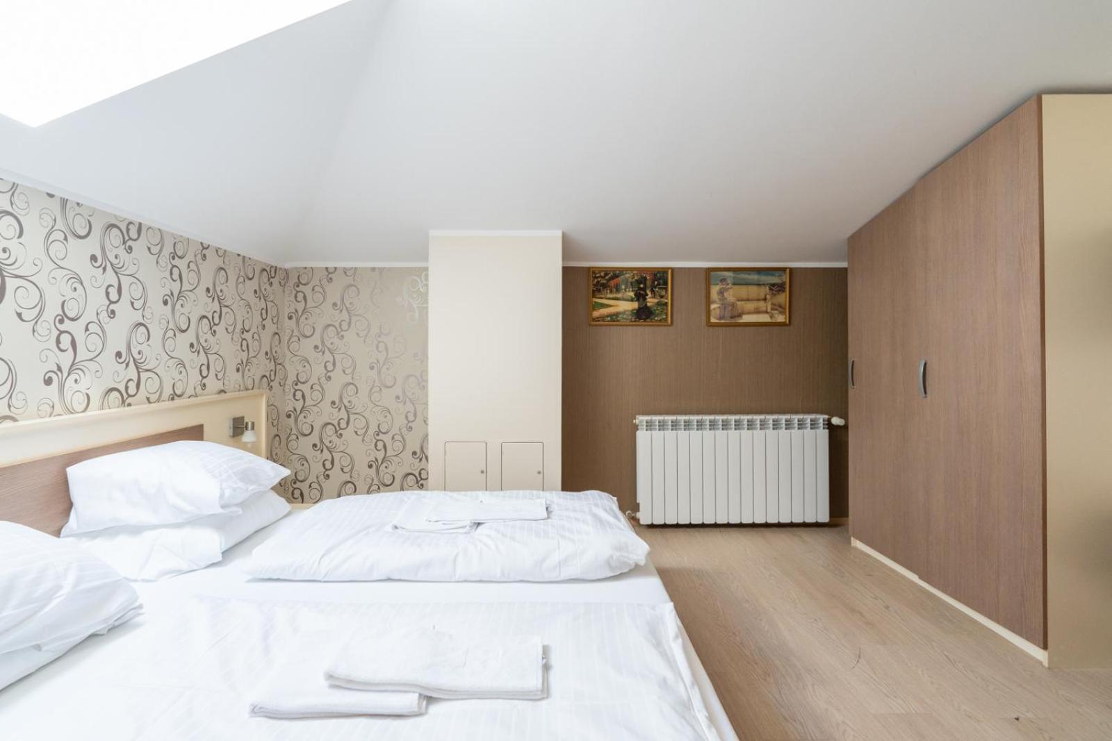 Faraway Aparthotel Near Vienna Airport With Anytime Self Check In Bruck an der Leitha Room photo