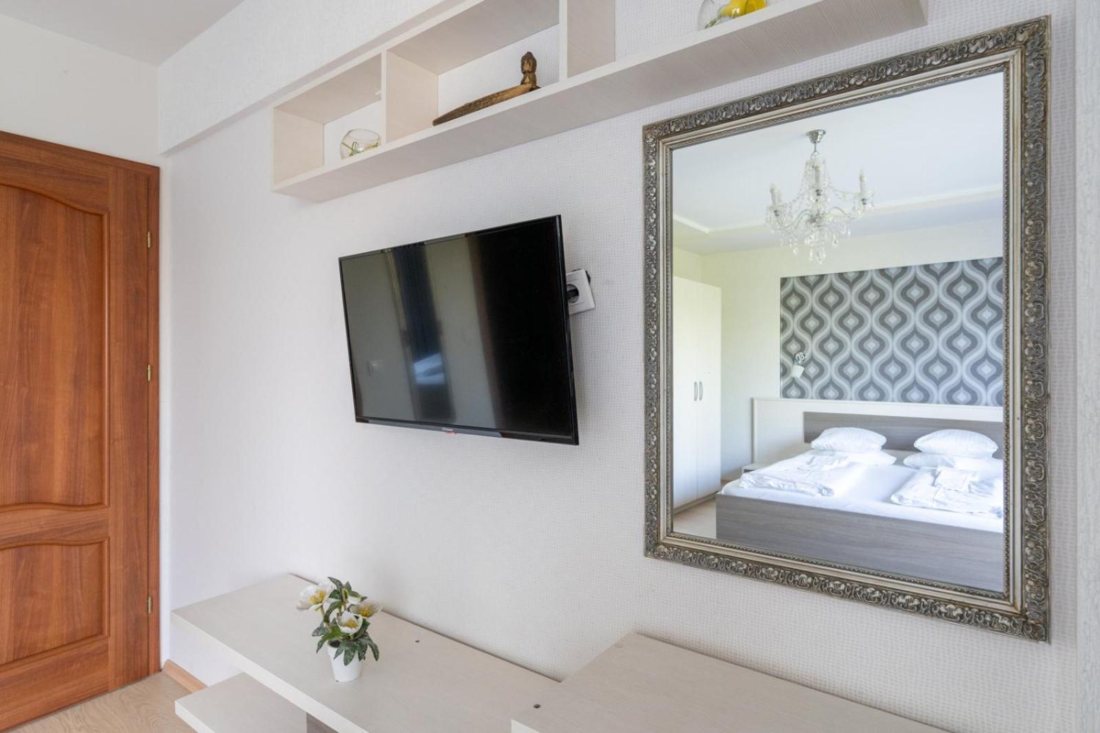 Faraway Aparthotel Near Vienna Airport With Anytime Self Check In Bruck an der Leitha Room photo